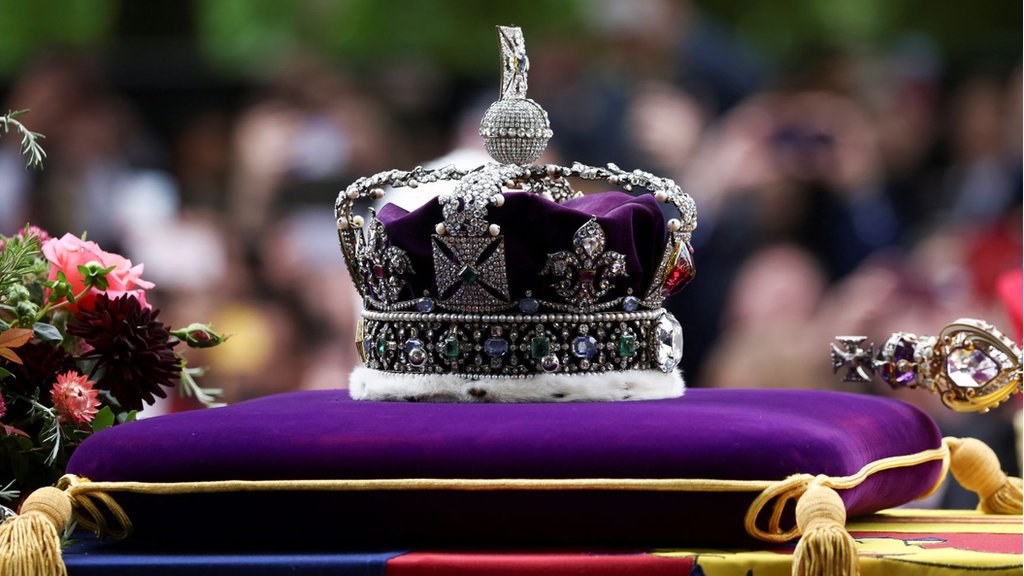 The Royal Blue Legacy: The Story of the Sapphires in Queen Elizabeth II’s Crown